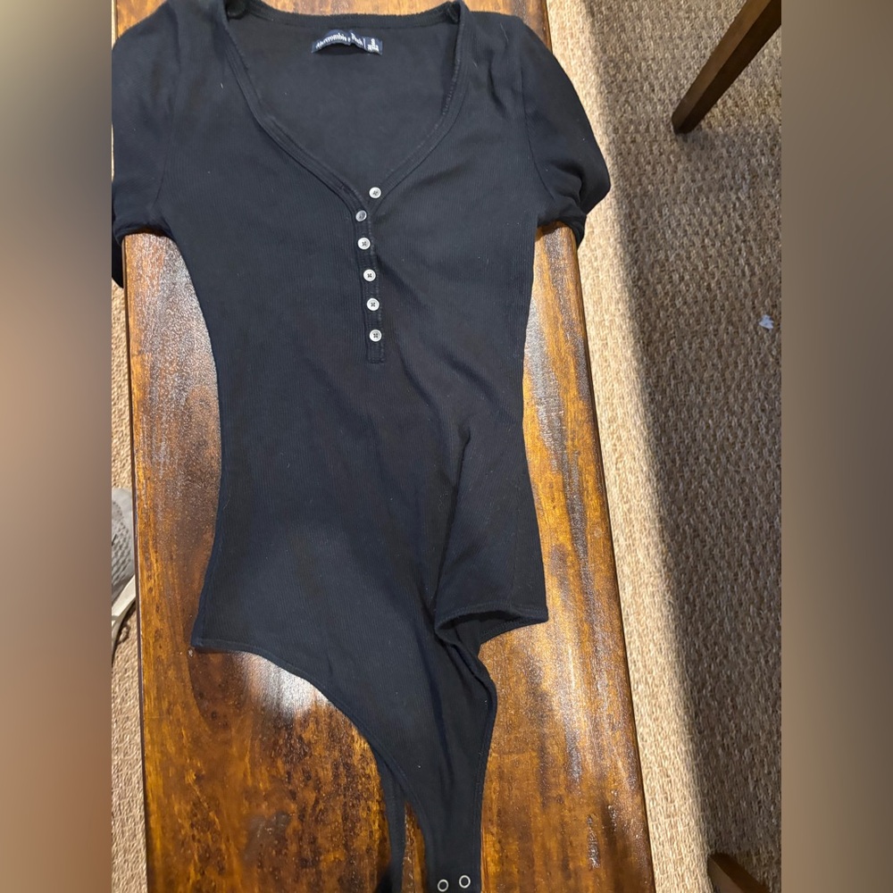 A&F ribbed black size small long sleeve body suit